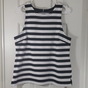 Banana Republic sleevless top
